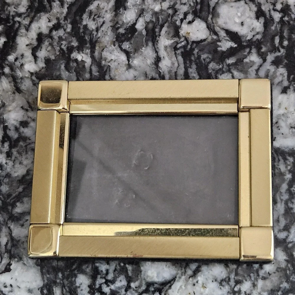 vintage gold tone picture frame with easel velvet back stand 4x3‎ inches